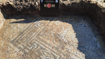 İzmir'deki kaçak kazıdan roma tarihi fışkırdı