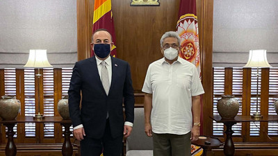 Çavuşoğlu, Sri Lanka Cumhurbaşkanı Rajapaksa ile görüştü