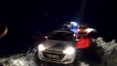 Muş'ta mahsur kalan 50 kişi kurtarıldı