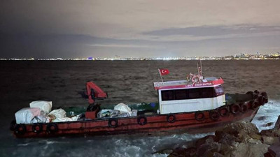 Karaya oturan balıkçı teknesinden haber var