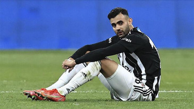 Beşiktaş'ta Ghezzal şoku: Takımdan ayrıldı