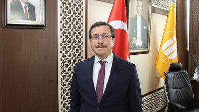 Rektör Kızılay’dan sağlıkçılara zam müjdesi