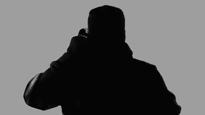 Savcıyım dedi, yaşlı kadını 300 bin TL dolandırdı