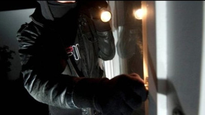 Bir gecede 8 işyerini soyup kayıplara karıştı