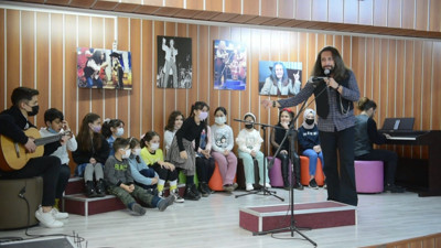 Barış Manço kendi yaptırdığı okulda anıldı