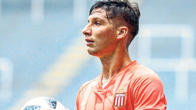 Eski takım arkadaşını Messi'ye benzetti