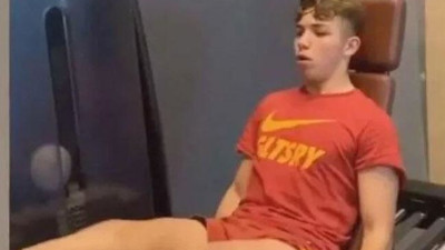 Sen misin Galatasaray forması giyen! Eskişehir kalecisi kovuldu