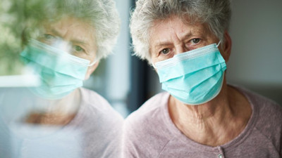 Menopoz sonrası kadınlarda kalp damar hastalığı riskini artırıyor