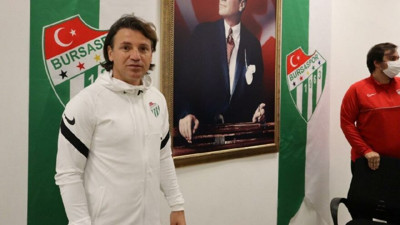 Bursaspor'da Tamer Tuna'dan istifa açıklaması: İnanılmaz olaylar yaşıyoruz!