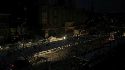 Isparta'da hayat felç: Dondurucu soğukta elektrik kesintisi devam ediyor