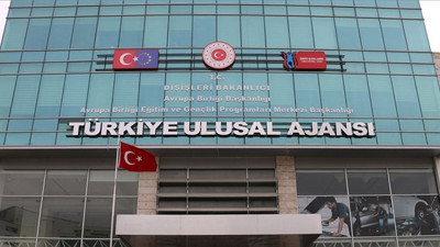 Türkiye Ulusal Ajansı 8 memur alacak
