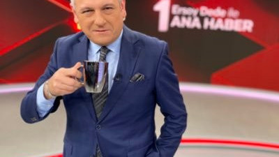 TRT ana haber spikeri vatana ihanetten asılan İskilipli Atıf’ı savundu. Vali de ona teşekkür etti