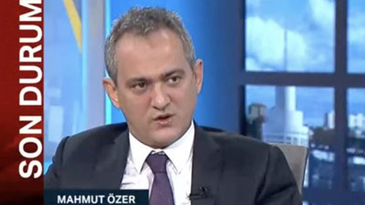 Milli Eğitim Bakanı Mahmut Özer canlı yayında duyurdu! Yüz binlerce öğretmeni ilgilendiren sınav açıklaması