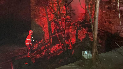 Yalnız yaşayan 94 yaşındaki kadın evde çıkan yangında öldü