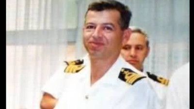 Kumpas şehidi Albay Berk Erden'i bilir misiniz. FETÖ iftiralarla onu da ölüme sürüklemişti