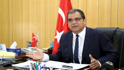 KKTC'de yeni hükümet için kollar sıvandı. Kabine'nin istifası Ersin Tatar'a sunuldu