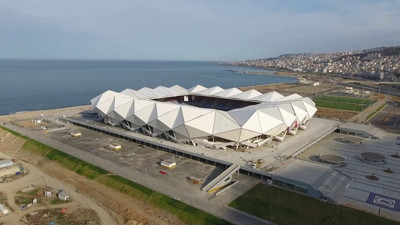Trabzonspor'un stadının bulunduğu dolgu alan çöküyor. Skandalın biri bitiyor biri başlıyor