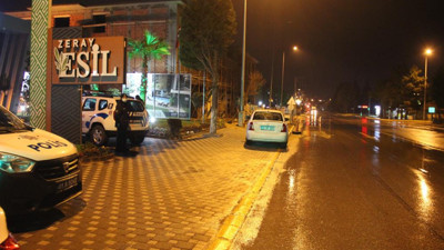 Hırsızlar bekçi bıçakladı