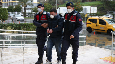 Alanya'da göçmen kaçakçılığı operasyonun: 2 gözaltı