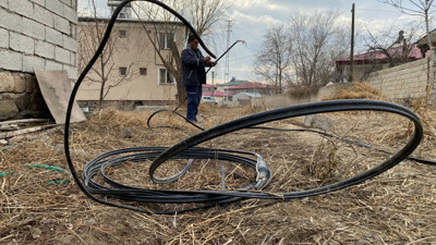 Iğdır'da internet kablosunu çaldılar