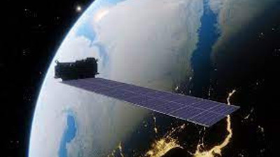 SpaceX'in 40 uydusu jeomanyetik fırtına nedeniyle yörüngeden çıktı