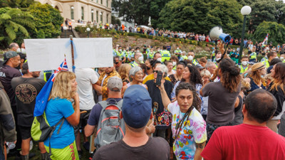 Aşı ve maske karşıtlarının protestosu devam ediyor