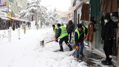 Niğde'de kar kalınlığı 1 metreyi buldu