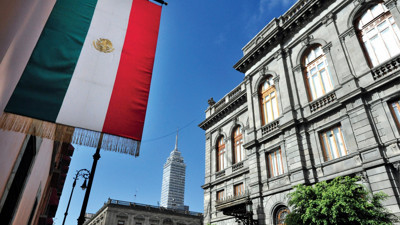 Enflasyondan sonra Meksika faizi yükseltti