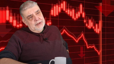 Dolarda olacakları bilen Atilla Yeşilada kitabın ortasından acımazca konuştu