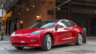 ABD'deki Tesla kullanıcılarına kötü haber! Yüzbinlerce araç geri çağırılacak