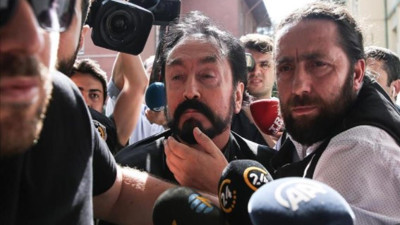 Adnan Oktar'dan kaçanlar The Times'a konuştu