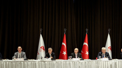 Süper Lig kulüpleri için yeni dönem başlıyor! Yayın ihalesinde son dakika