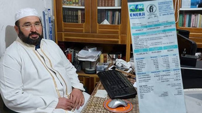 İmam camiye gelen elektrik faturasını böyle paylaştı: Bundan sonra kimse "Camiden elektrik alamıyorum" demesin