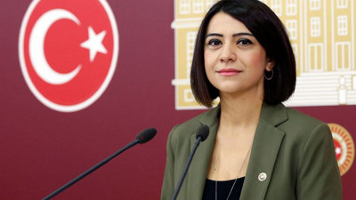 Türk Medeni Kanunu 96 yıl önce bugün kanun önünde eşitliğin sağlanması için tarihe geçen bir gün olmuştur