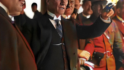 Atatürk sadece bir lider değildi. Atatürk kitapları yazarı Yaşar Gürsoy yazdı