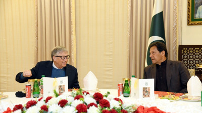 Bill Gates'ten Pakistan ziyareti
