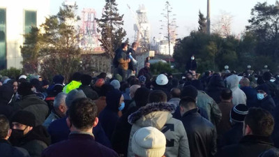 Aliağa'da skandal olay! Firmanın yaptığı zam diğer patronların baskısıyla geri çekildi