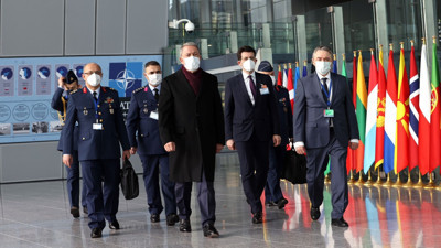 Milli Savunma Bakanı Akar Almanya'da