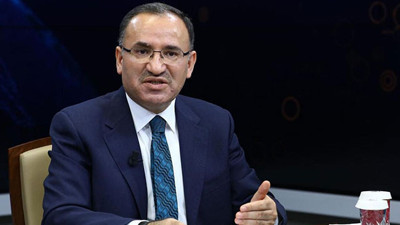 Adalet Bakanı Bekir Bozdağ'dan bürokratlara ültimatom: Eğer bunları yaparsanız gözünüzün yaşına bakmam