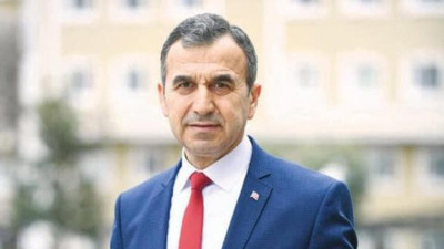 Naim Babüroğlu Tolstoy'un sözü ile kötü insanları açıkladı: Cahilde eksik olan...