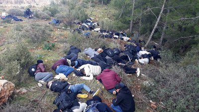 Kaş'ta 88 kaçak göçmen yakalandı