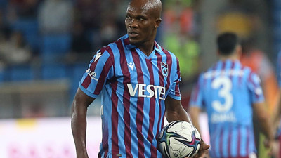 Trabzon Belediye Başkanı Murat Zorluoğlu Nwakaeme'ye espriyle takıldı! Sosyal medya bu espriyle yıkıldı