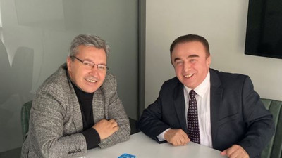 Çocuklar Duymasın’ın Fıs Fıs İsmail’i yıllar sonra ortaya çıktı! Hangi partiyi ziyaret etti