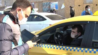Kadıköy'de müşteri arayan ruhsatsız taksici denetimde yakalandı