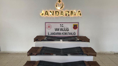 Durdurulan araçta 60 av tüfeği ele geçirildi