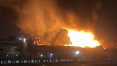 Tuzla'da fabrika yangını