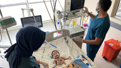 Türkiye’nin dört bir yanından gelen kalp hastası çocuklar burada şifa buluyor