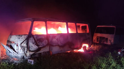 Datça'da minibüs alev alev yandı: 1 ölü