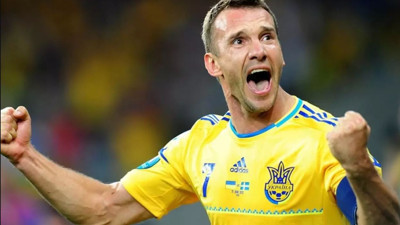 Efsane futbol yıldızı Andriy Shevchenko'dan savaş yorumu: Ülkemle gurur duyuyorum