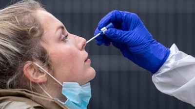 Polonya Ukrayna'dan gelenlere karantinayı kaldırdı